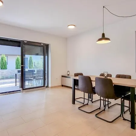 Casa Petra Apartment