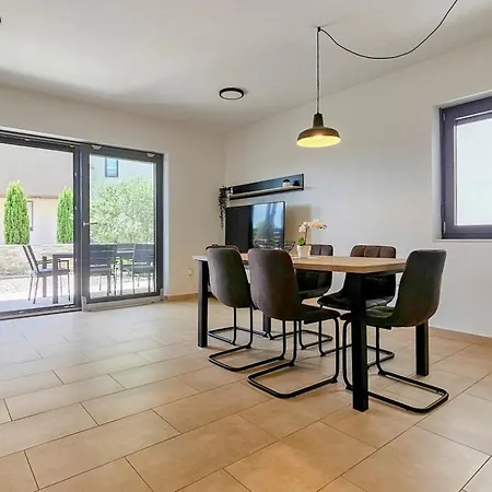 Casa Petra 아파트 *